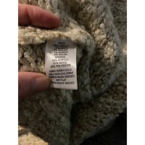 Ann Taylor Loft Thick Chunky Sweater, Size SP Small Petite, Wool, Mohair, Alpaca - Picture 2 of 5